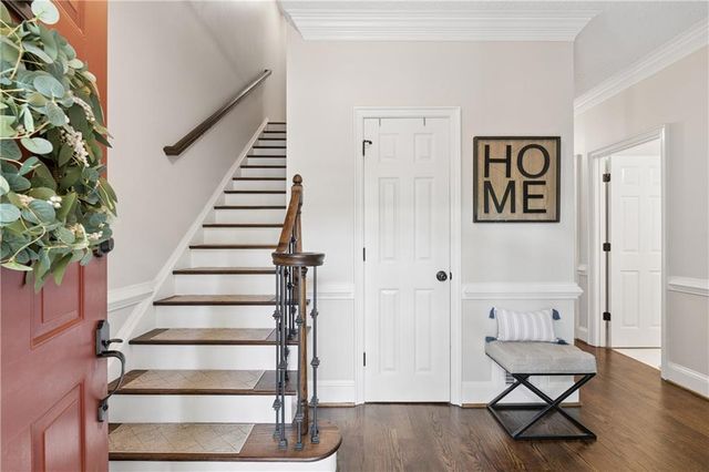 100 Weatherburne Drive, Roswell, GA 30076