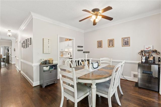 100 Weatherburne Drive, Roswell, GA 30076