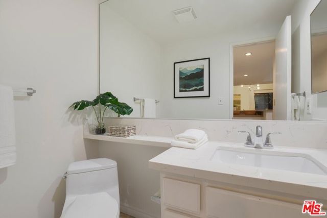 848 Lincoln Boulevard A, Santa Monica, CA 90403