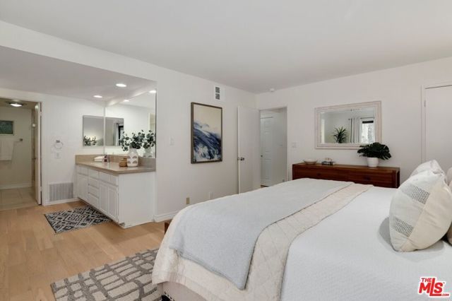 848 Lincoln Boulevard A, Santa Monica, CA 90403