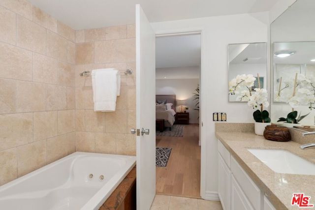 848 Lincoln Boulevard A, Santa Monica, CA 90403