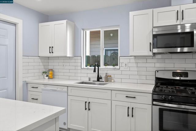 3112 Florida Ave, Richmond, CA 94804