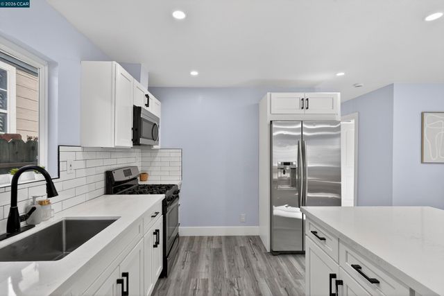 3112 Florida Ave, Richmond, CA 94804