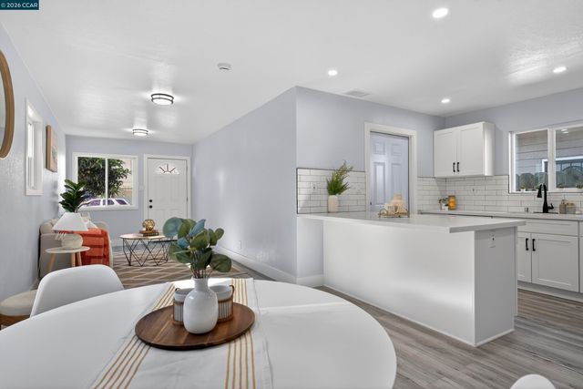 3112 Florida Ave, Richmond, CA 94804