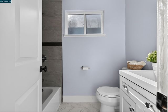 3112 Florida Ave, Richmond, CA 94804