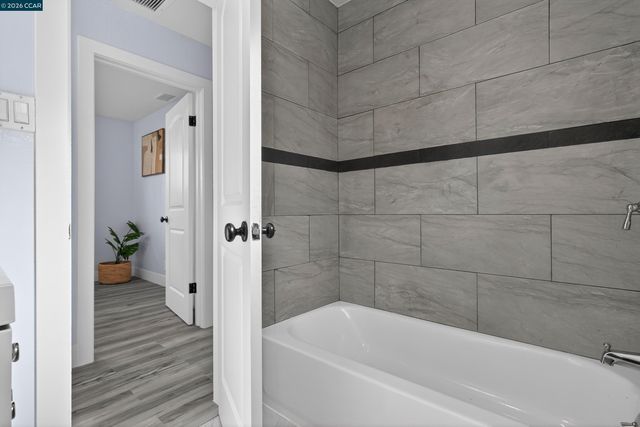 3112 Florida Ave, Richmond, CA 94804