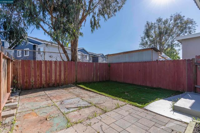 3112 Florida Ave, Richmond, CA 94804