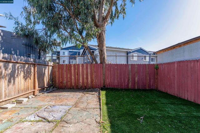 3112 Florida Ave, Richmond, CA 94804