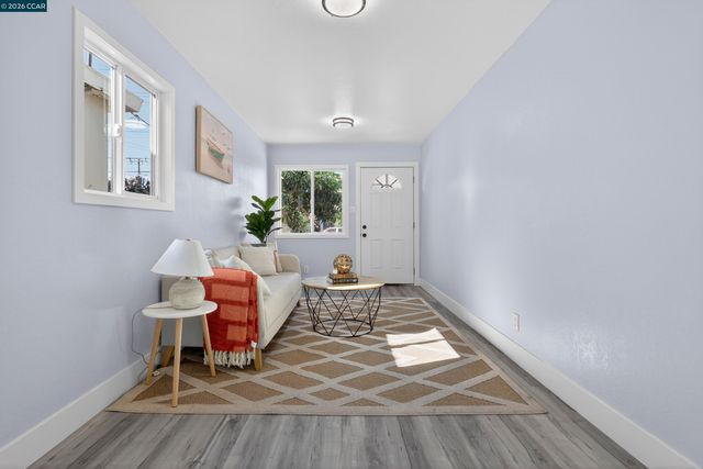 3112 Florida Ave, Richmond, CA 94804