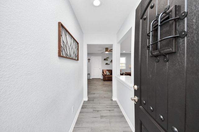 834 Ellington Street, Houston, TX 77088