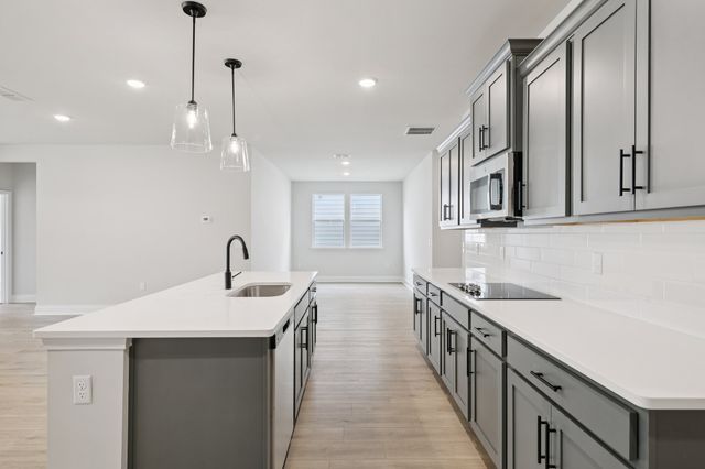 320 Stonehaus Circle, Antioch, TN 37013