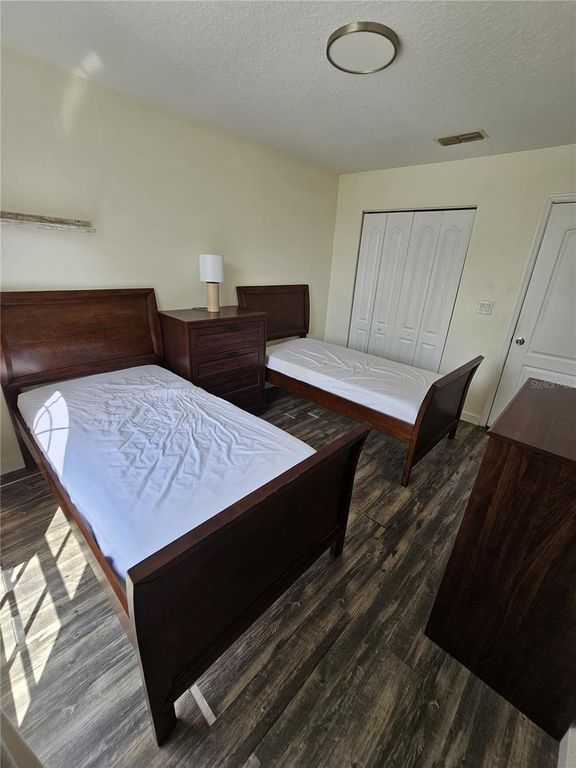 Image 16 of property listing at 8825 KENSINGTON COURT, Kissimmee, FL 34747