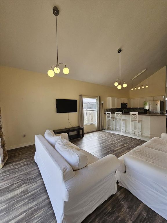 Image 29 of property listing at 8825 KENSINGTON COURT, Kissimmee, FL 34747