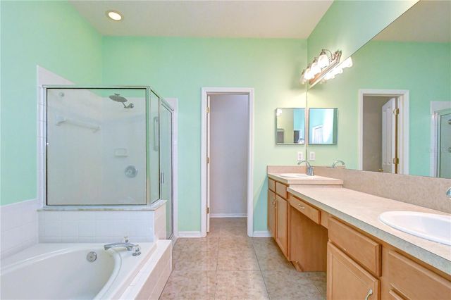 31501 SHAKER CIRCLE, Wesley Chapel, FL 33543