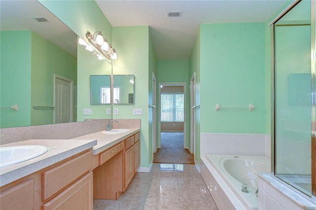 31501 SHAKER CIRCLE, Wesley Chapel, FL 33543