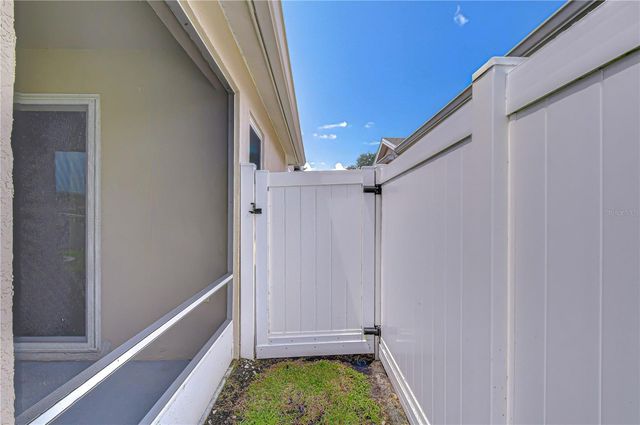 31501 SHAKER CIRCLE, Wesley Chapel, FL 33543