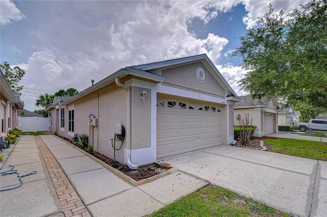 31501 SHAKER CIRCLE, Wesley Chapel, FL 33543
