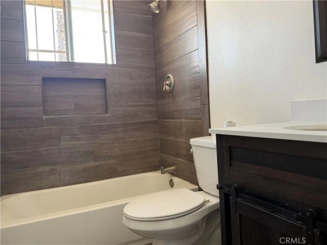 313 W 44th, San Bernardino, CA 92407