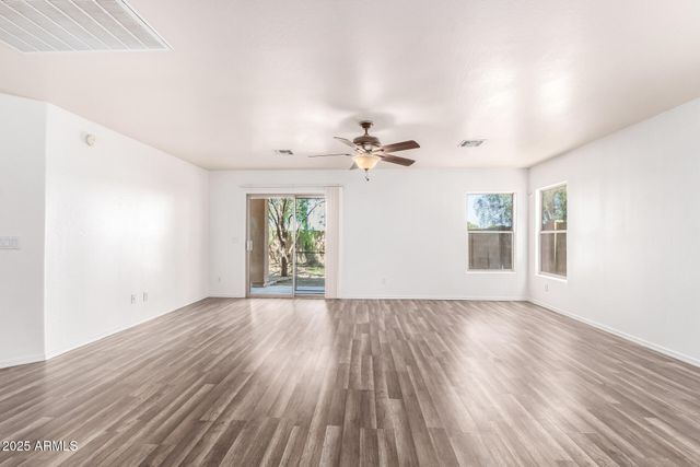 1272 W PINKLEY Avenue, Coolidge, AZ 85128