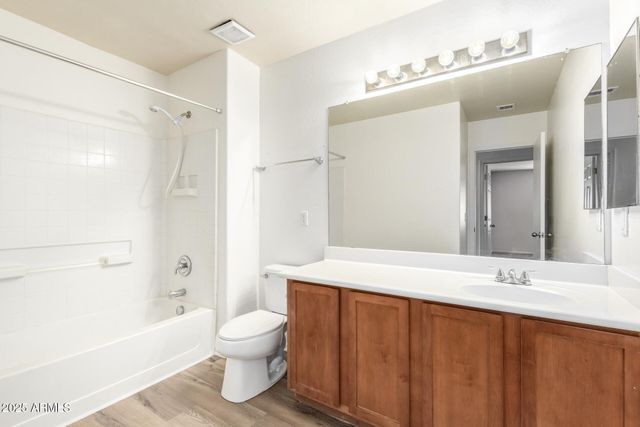 1272 W PINKLEY Avenue, Coolidge, AZ 85128