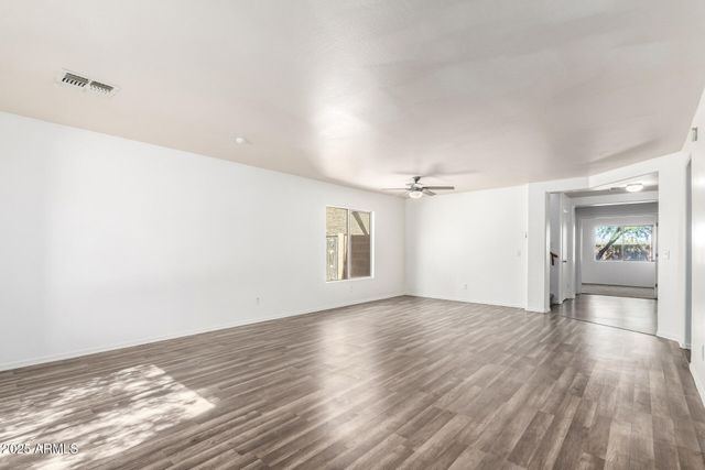 1272 W PINKLEY Avenue, Coolidge, AZ 85128