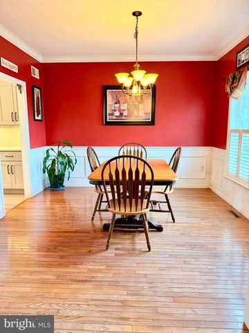 14 MANOR CIR, Palmyra, PA 17078