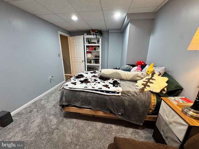 14 MANOR CIR, Palmyra, PA 17078