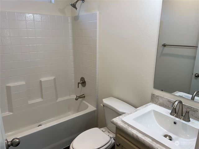 3371 SE Bielmeier Road #80, Port Orchard, WA 98367