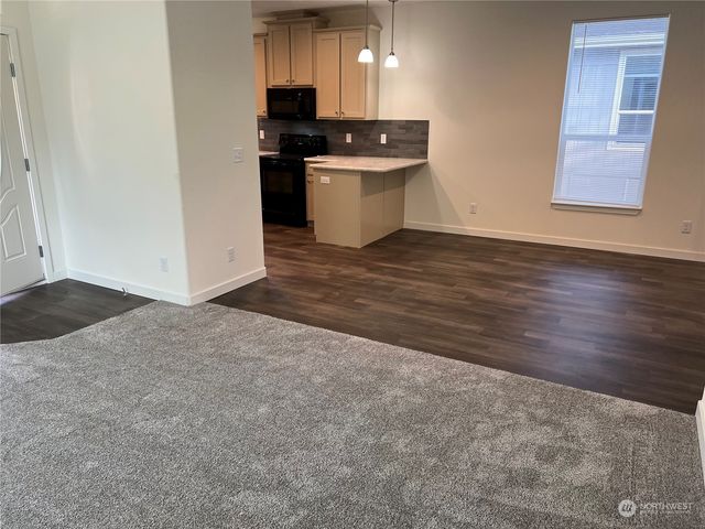 3371 SE Bielmeier Road #80, Port Orchard, WA 98367