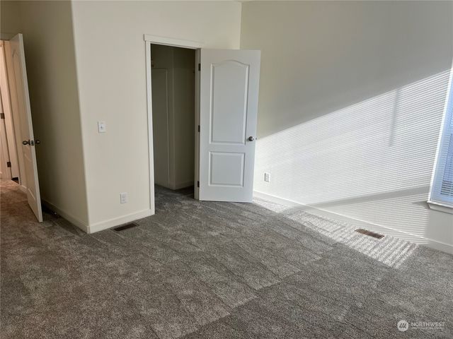3371 SE Bielmeier Road #80, Port Orchard, WA 98367