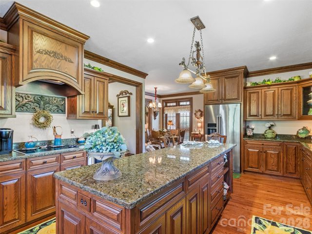 38 Peterson Lane, Green Mountain, NC 28740