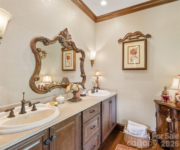 38 Peterson Lane, Green Mountain, NC 28740