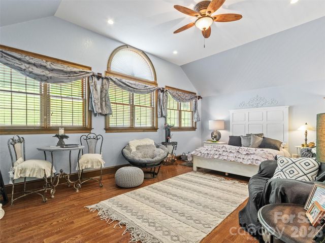 38 Peterson Lane, Green Mountain, NC 28740