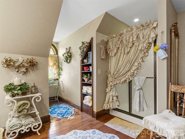 38 Peterson Lane, Green Mountain, NC 28740