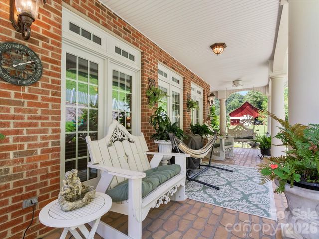 38 Peterson Lane, Green Mountain, NC 28740