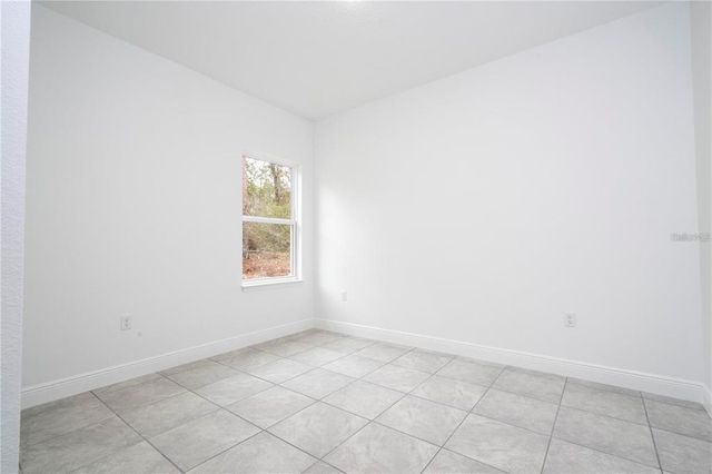9809 N SWANEE TERRACE, Dunnellon, FL 34433