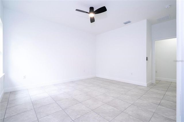 9809 N SWANEE TERRACE, Dunnellon, FL 34433