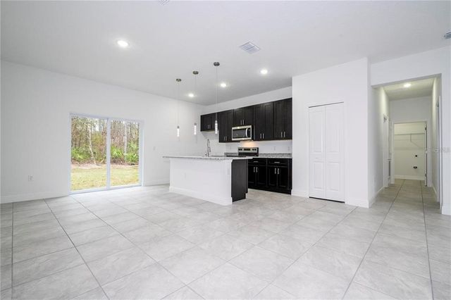 9809 N SWANEE TERRACE, Dunnellon, FL 34433