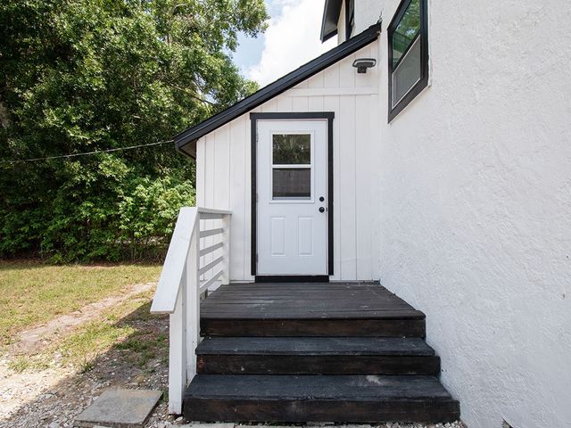 1813 22nd Avenue, Vero Beach, FL 32960