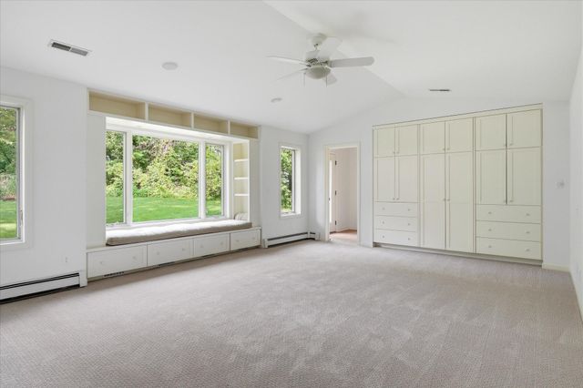 10129 Eden Prairie Road, Eden Prairie, MN 55347
