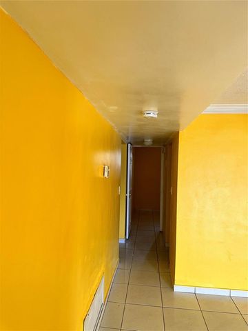 5900 NW 17th Place 103, Sunrise, FL 33313