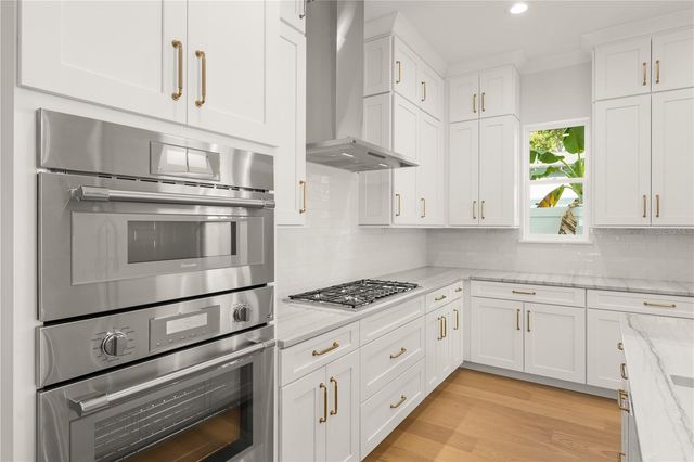 119 N GLENWOOD AVENUE, Orlando, FL 32803