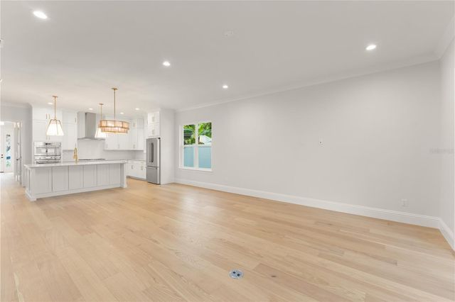 119 N GLENWOOD AVENUE, Orlando, FL 32803