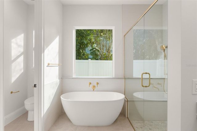 119 N GLENWOOD AVENUE, Orlando, FL 32803