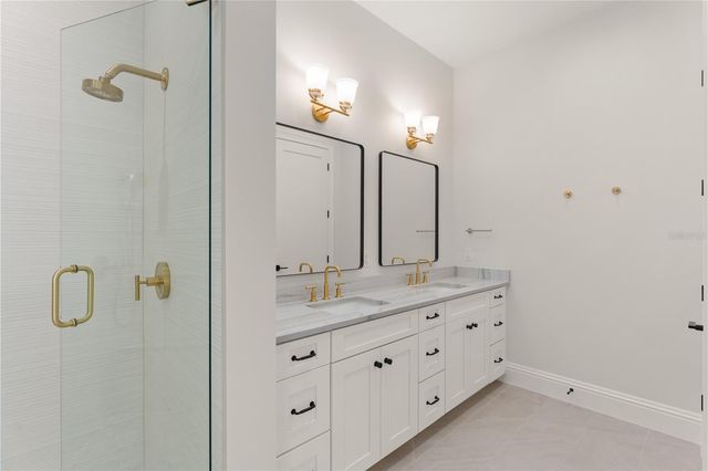 119 N GLENWOOD AVENUE, Orlando, FL 32803