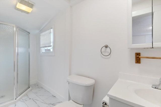 7 Cox Ct, Beverly, MA 01915