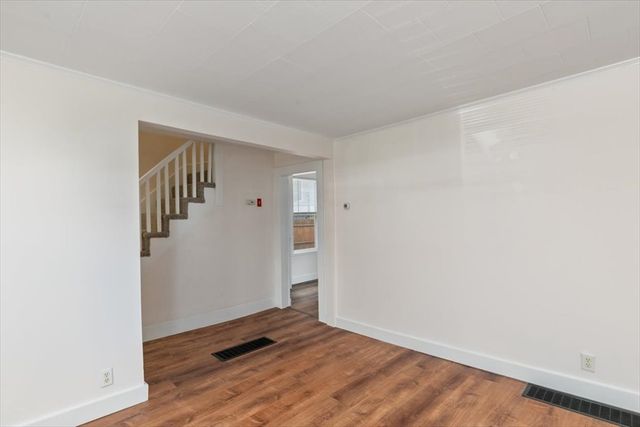 7 Cox Ct, Beverly, MA 01915