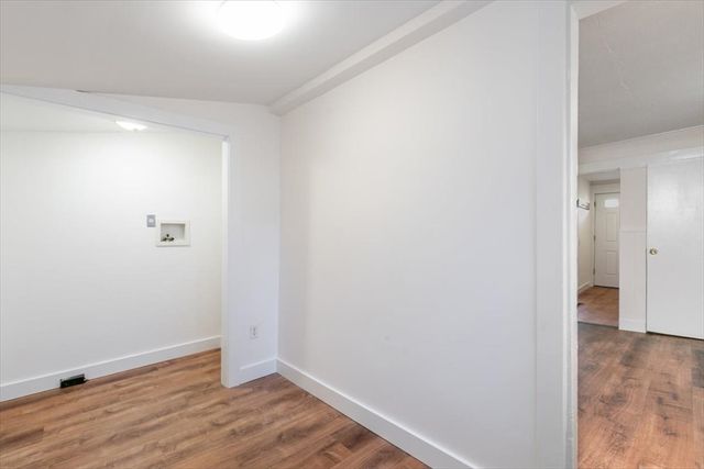 7 Cox Ct, Beverly, MA 01915