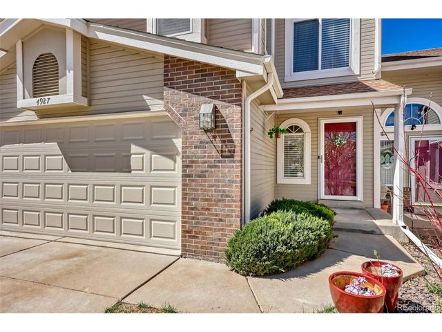 4927 S Eagle Cir, Aurora, CO 80015