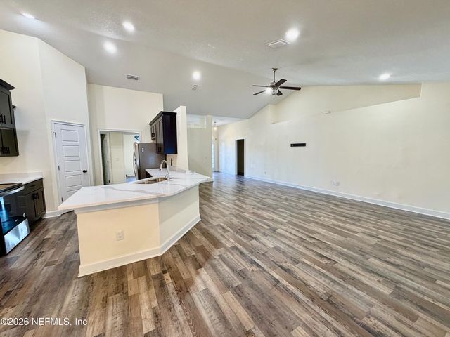 7351 ZAIN MICHAEL Lane, Jacksonville, FL 32222